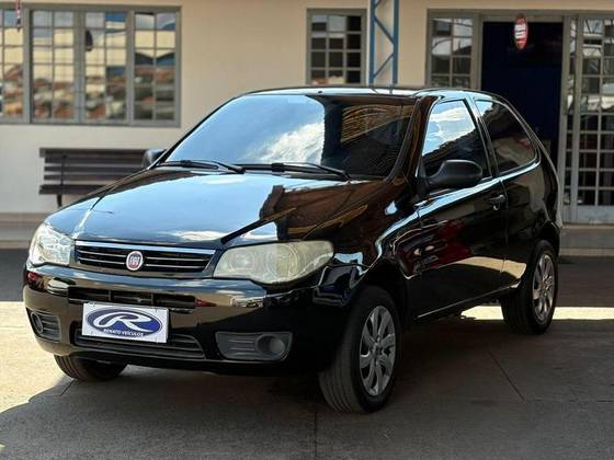 FIAT PALIO 1.0 MPI ATTRACTIVE 8V FLEX 4P MANUAL FIAT PALIO 1.0 MPI ATTRACTIVE 8V FLEX 4P MANUAL